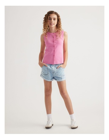Bright Pink colour