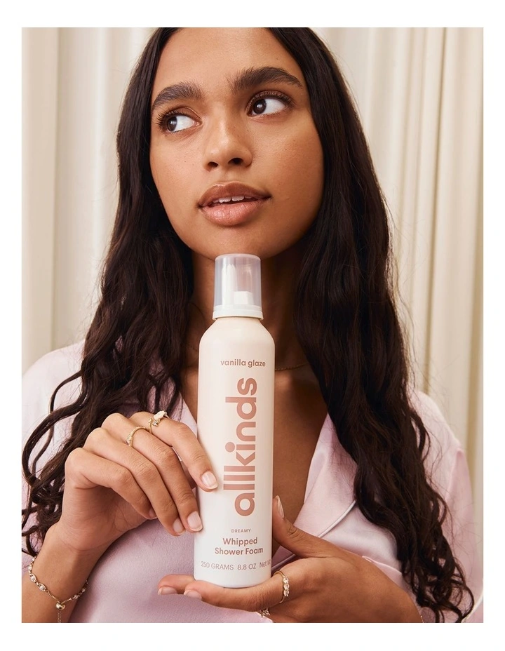 Vanilla Glaze Whipped Shower Foam image 3