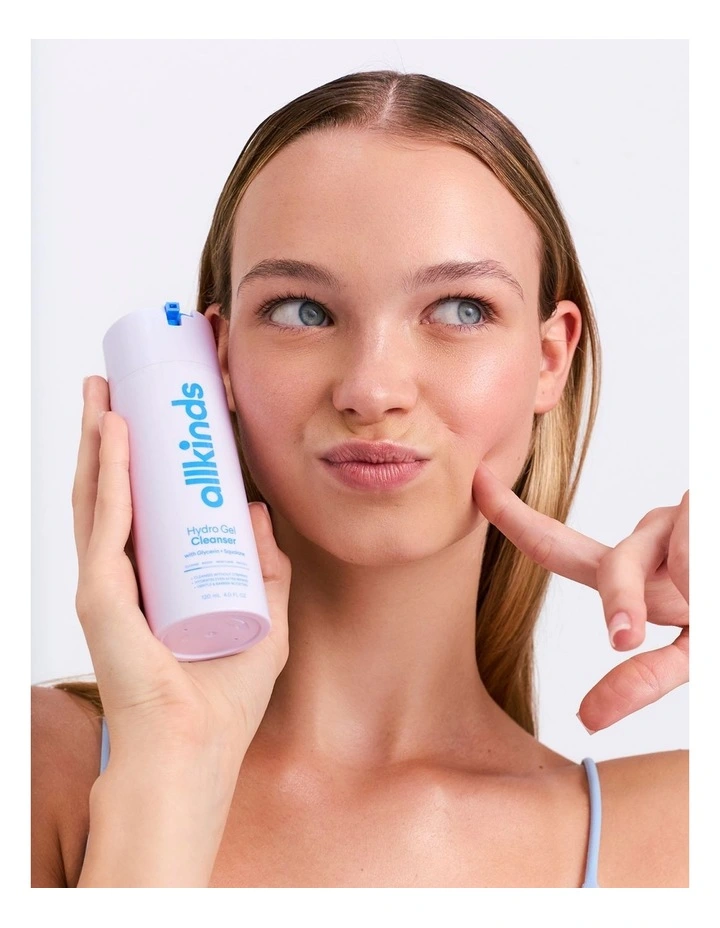 Hydro Gel Cleanser image 2