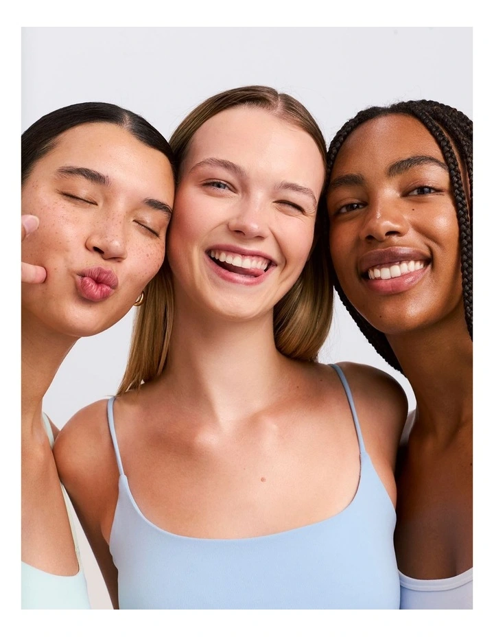 Hydro Gel Cleanser image 6