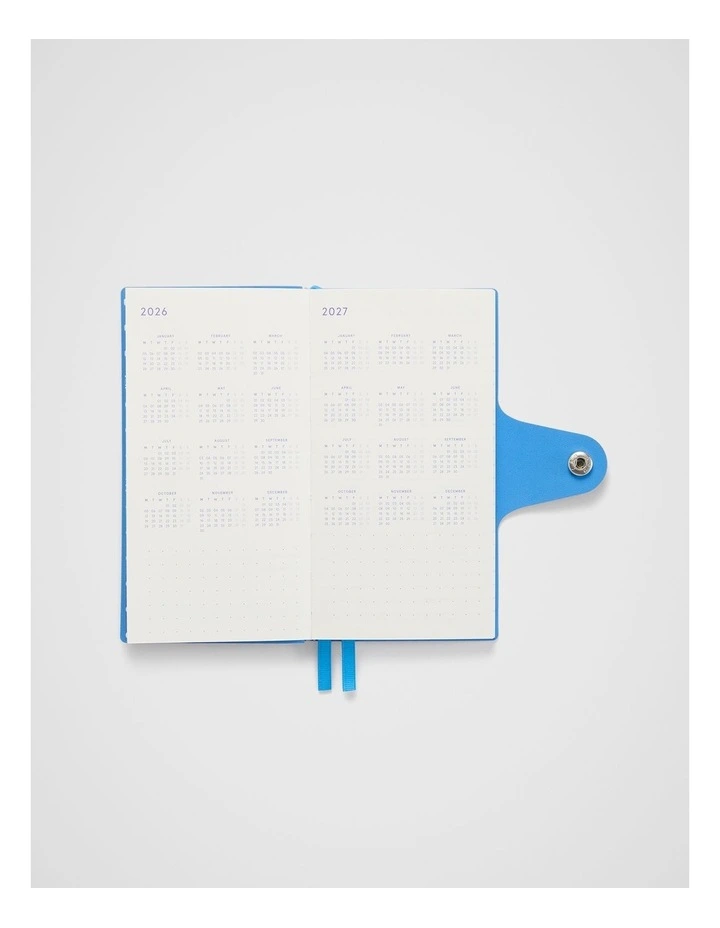 Snap Weekly Diary Narrow 2026 in Red image 2