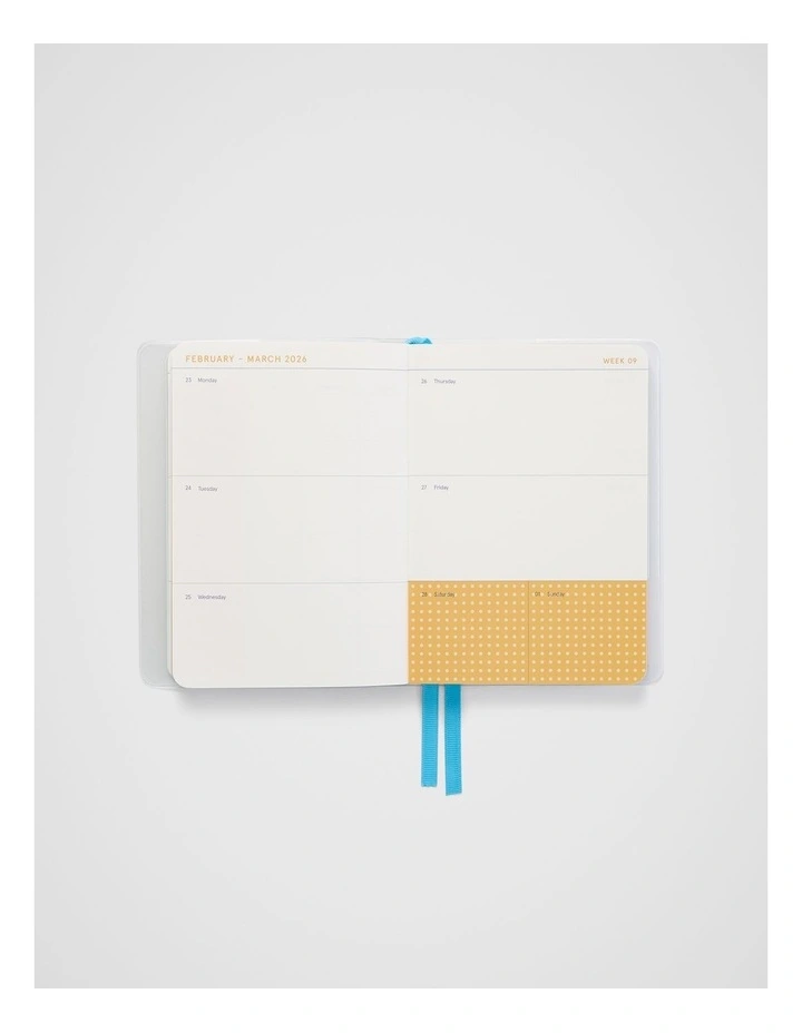 Wrap Weekly Diary A6 2026 in Canopy image 3