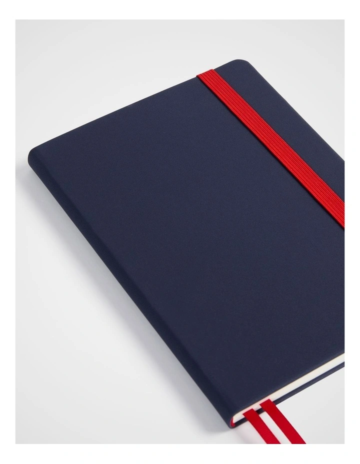 In-Scribe Notebook Kolour Luxe A5 in Navy image 3