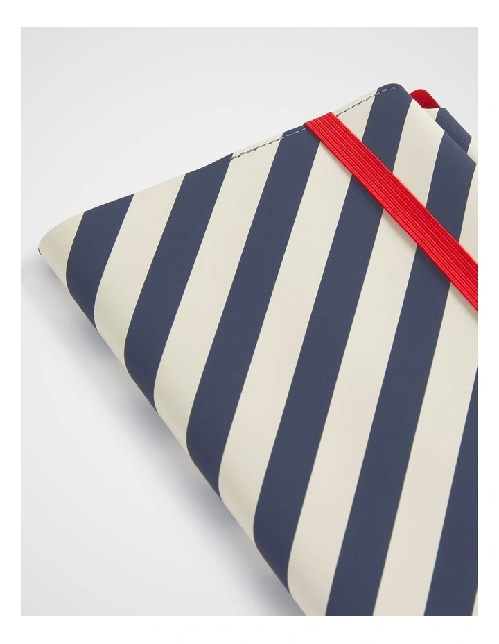 Stitch Notebook Holder A5 in Navy image 4