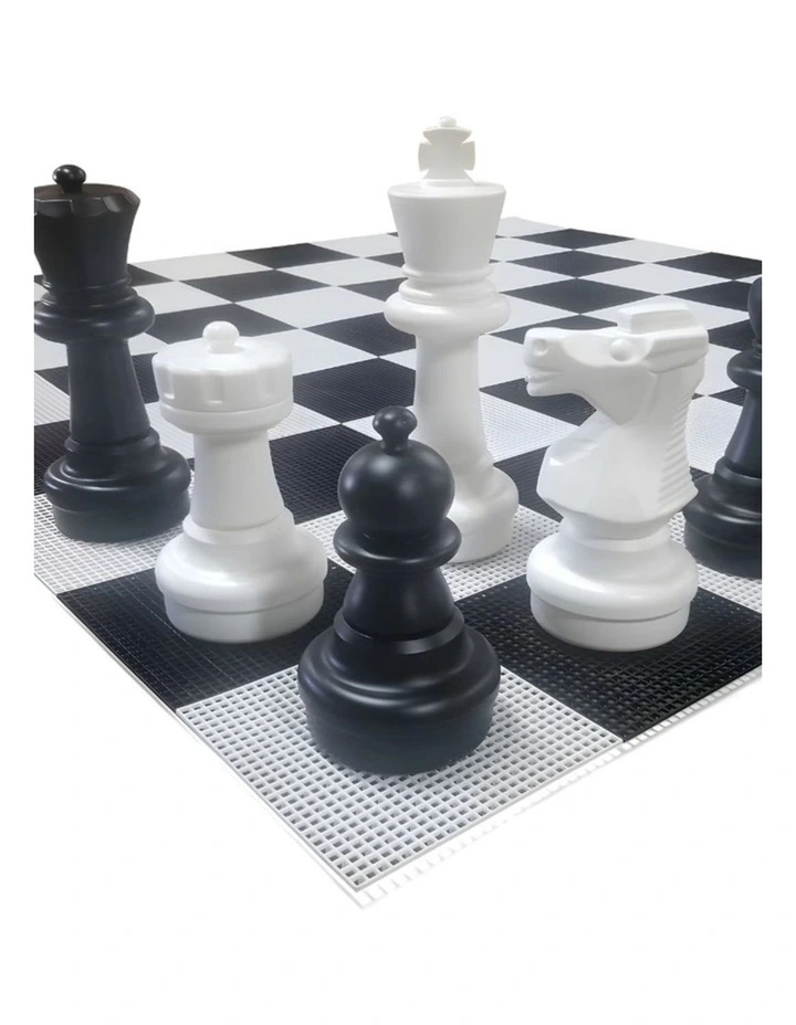 Giant Chess With Plastic Mat 3m image 2