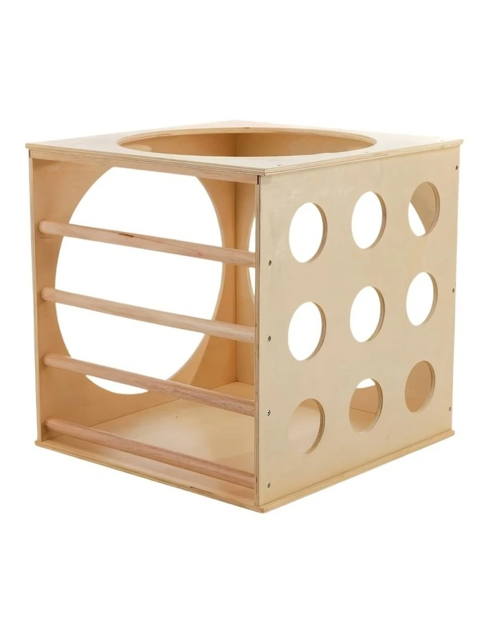 Climbing Cube image 1