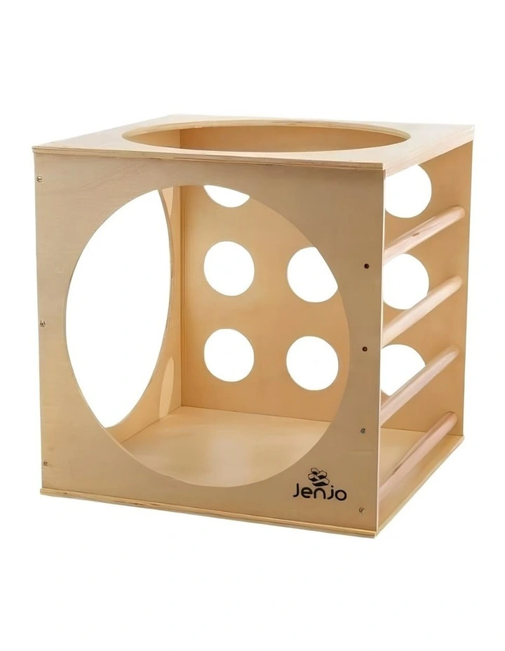 Climbing Cube image 2