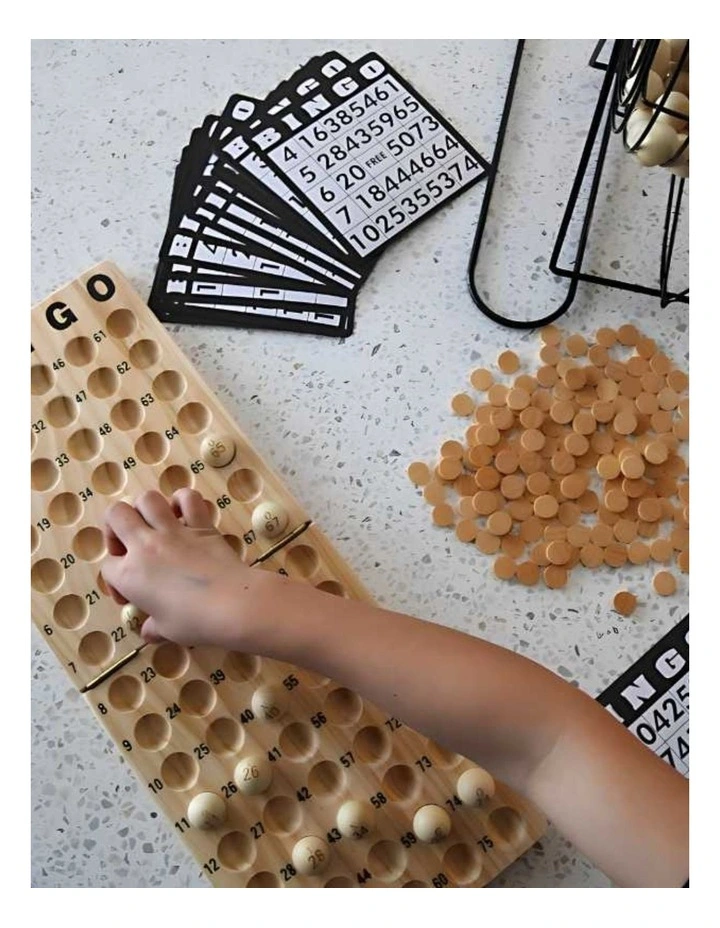 Bingo 75 Player Set With Metal Cage & Wooden Scoreboard image 6