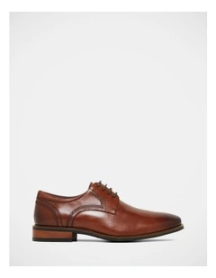 Whale Ii Shoes In Cognac Burnish