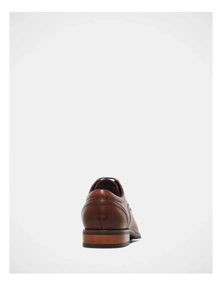 Whale Ii Shoes In Cognac Burnish image 5