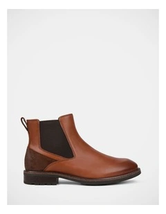 League Boots in Cognac