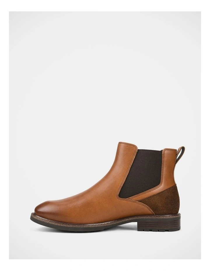 League Boots In Cognac image 3