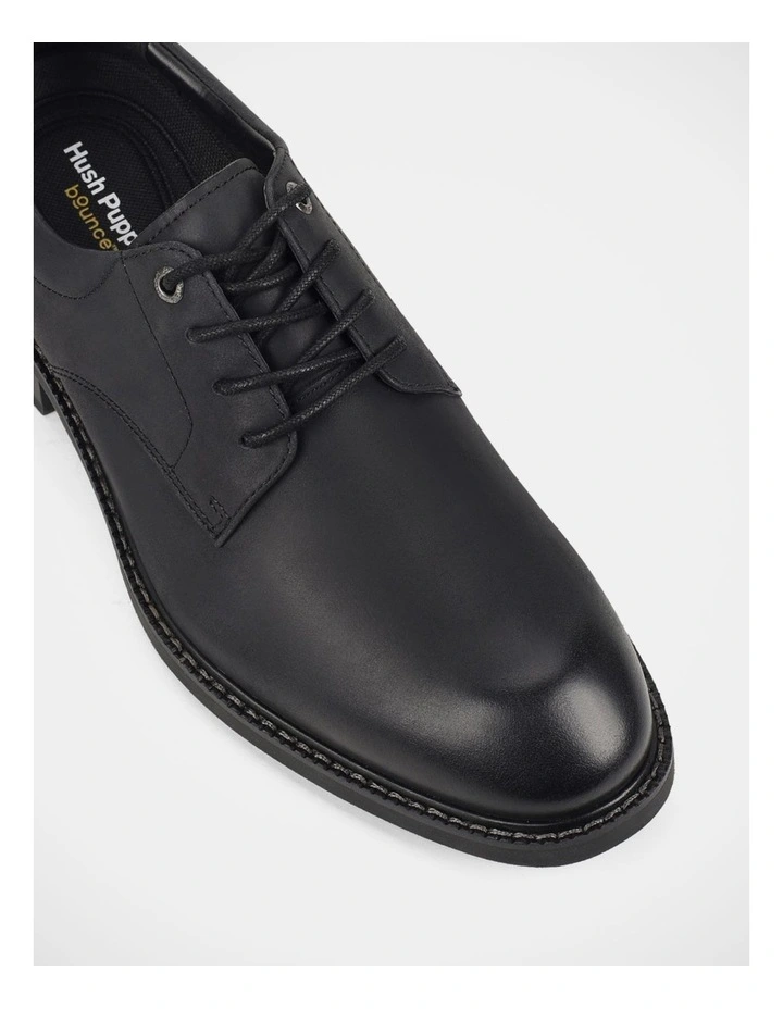 Leader Shoes In Black image 4