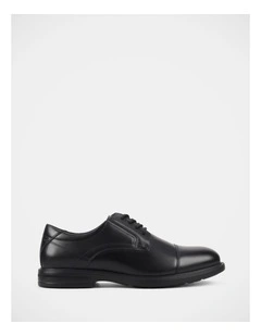 Upbeat Shoes in Black