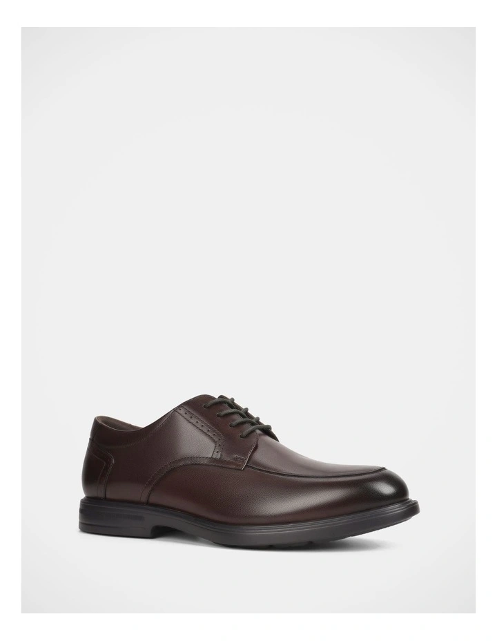 Unify Shoes in Brown image 2