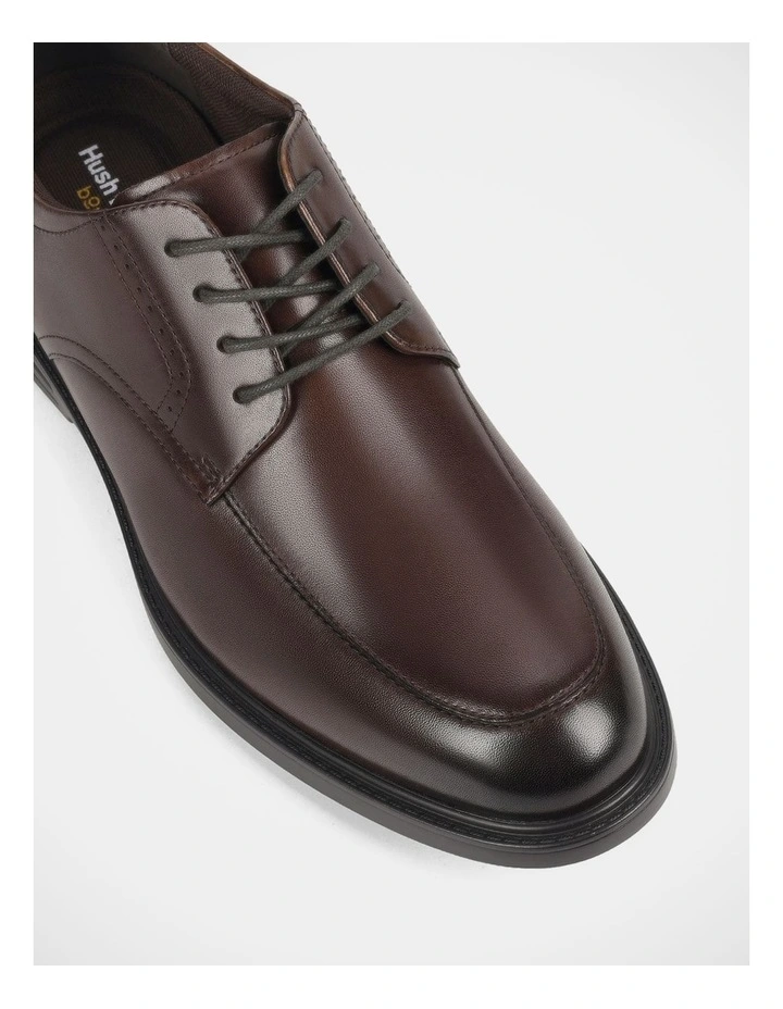 Unify Shoes in Brown image 4