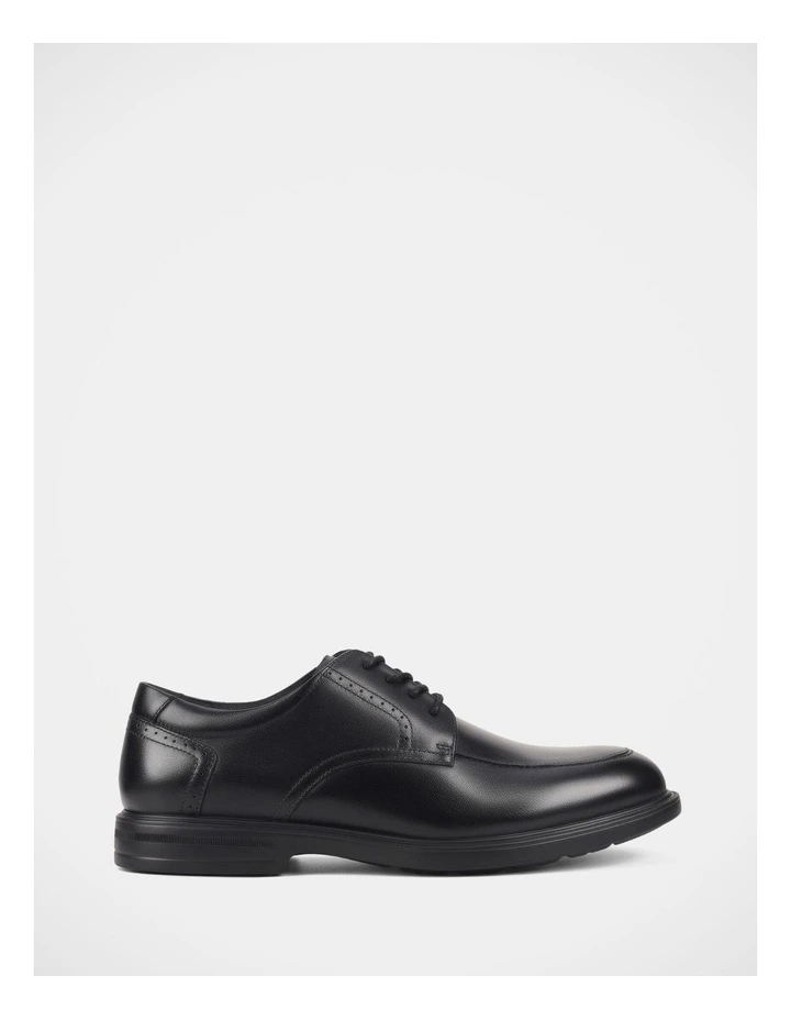 Unify Shoes in Black image 1