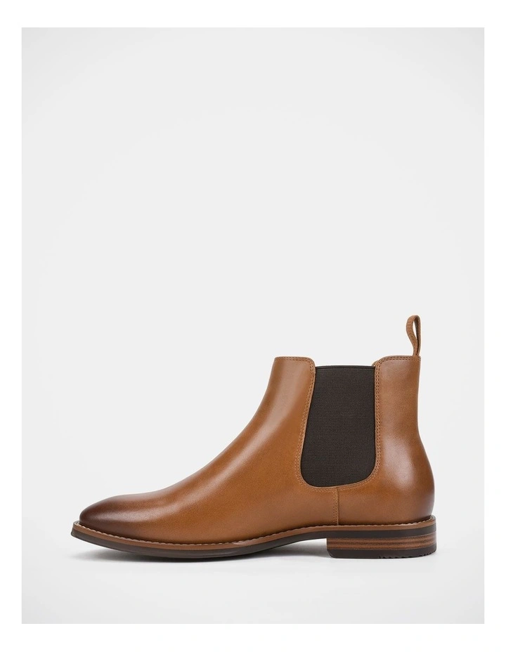 Banjo Boots in Cognac image 3