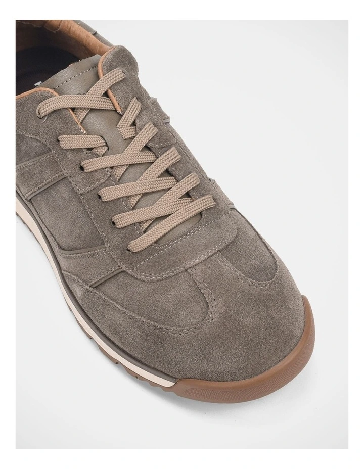 Ace Sneakers In Truffle image 4