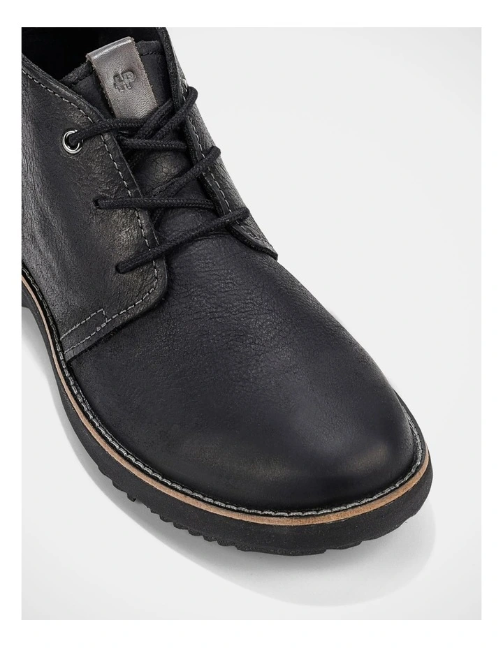 Scotty Chukka Boots In Bold Black Leather image 4