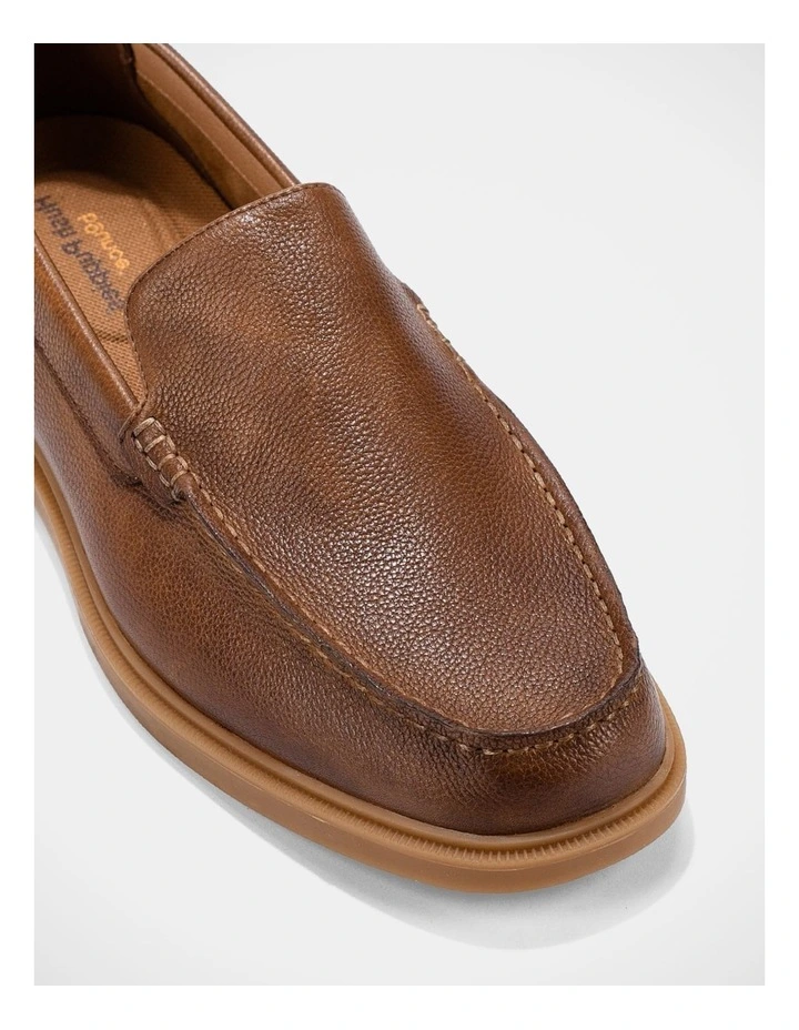 Piccolo Shoes In Tan image 4