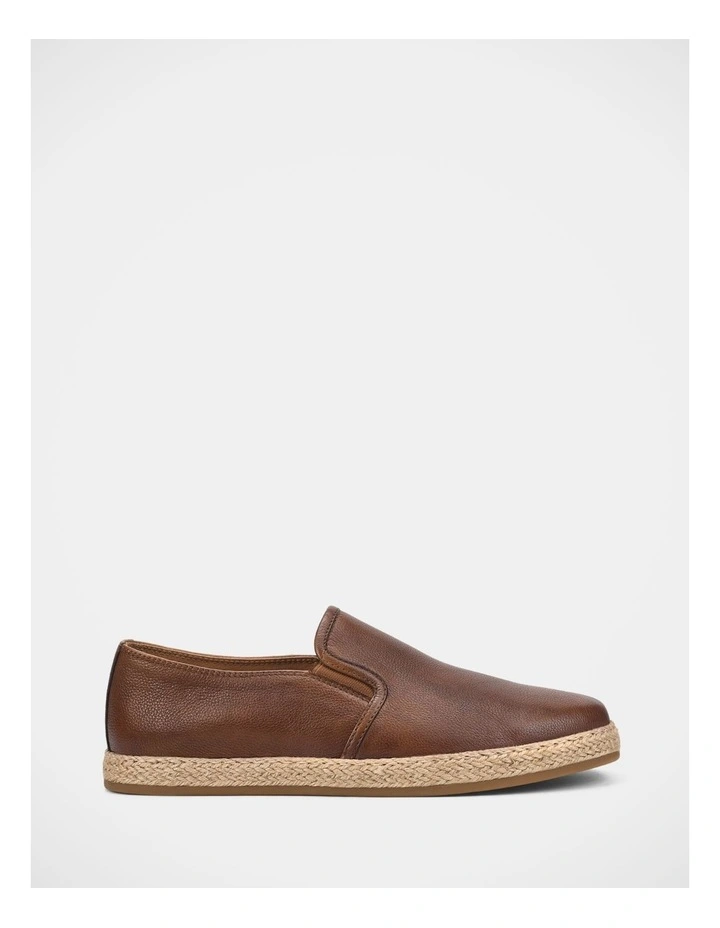 Dagger Shoes In Tan image 1