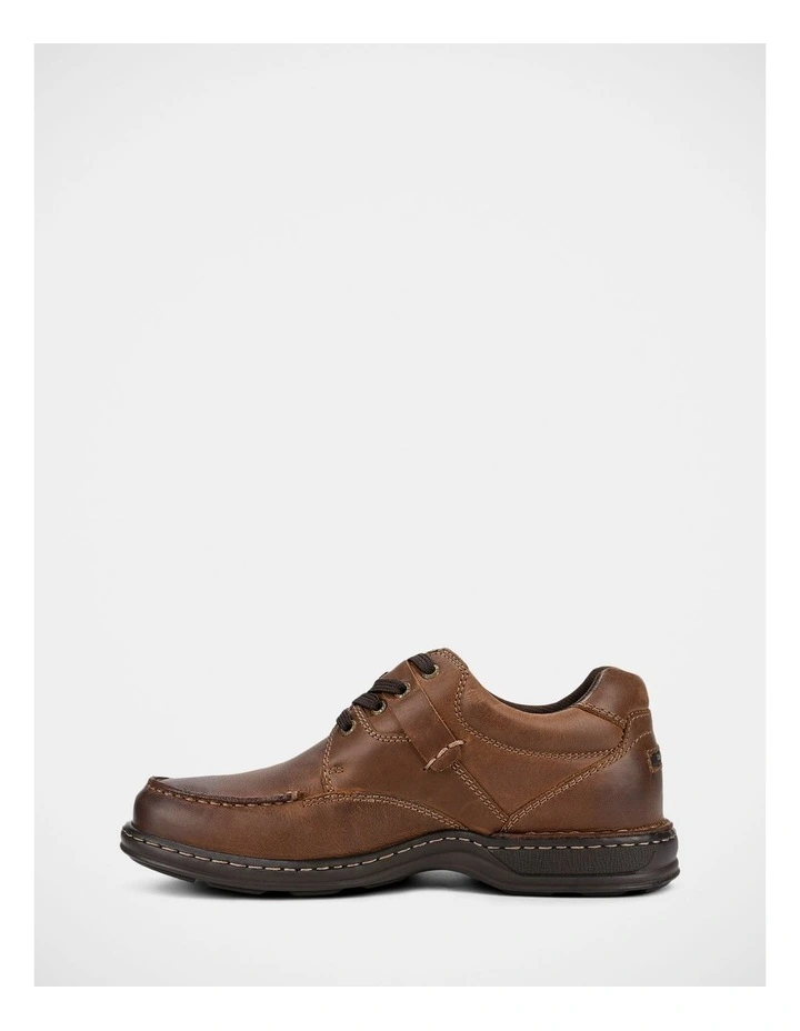 Randall Iii Shoes In Brown image 3