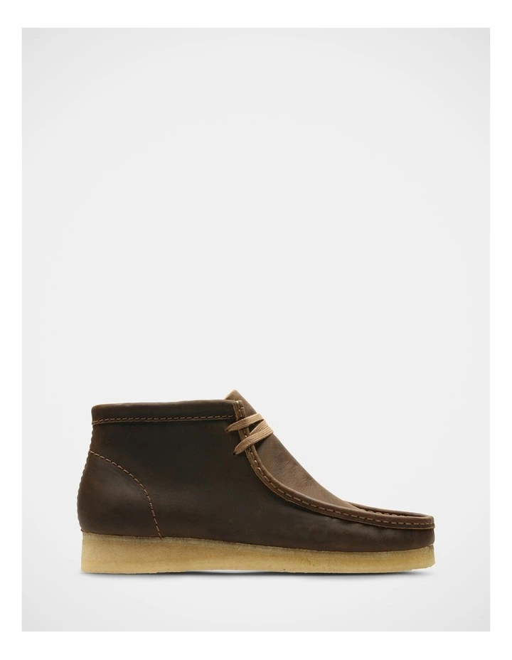 Wallabee Boot in Beeswax image 1