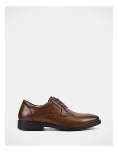 Clive Shoes In Mocha