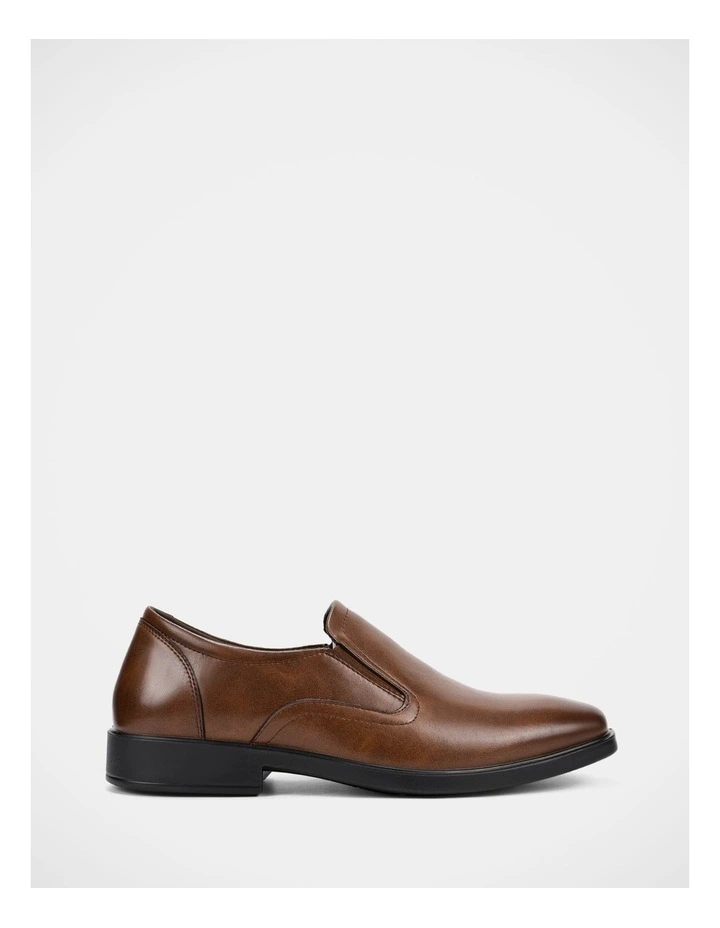 Hugh Shoes In Mocha image 1