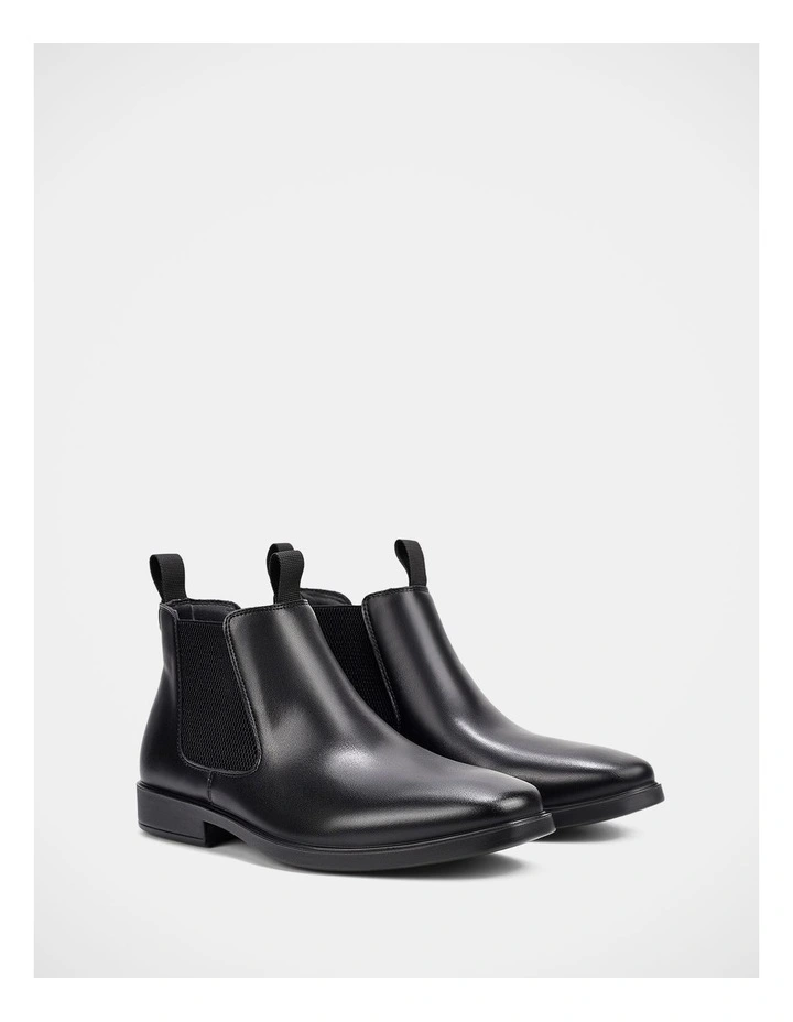 Soren Boots In Black image 2