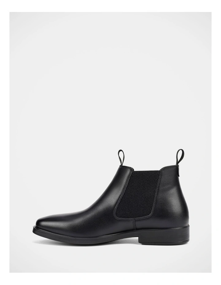 Soren Boots In Black image 3