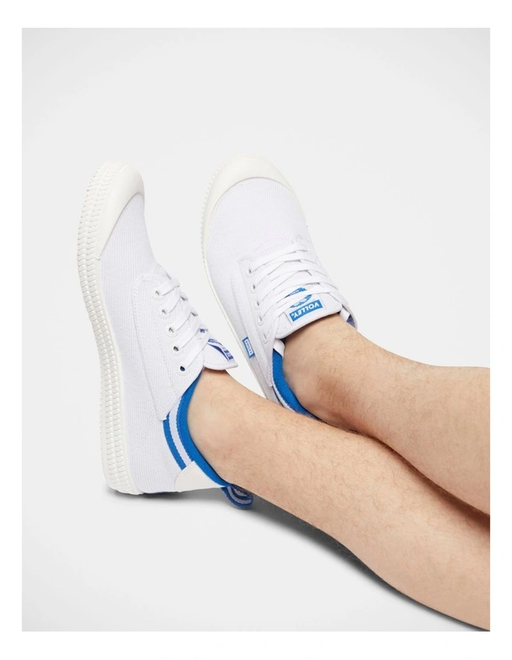 Heritage Low Canvas Sneakers in White image 2