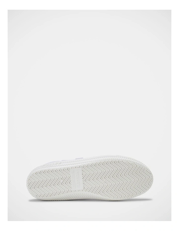 Heritage Low Sneakers In White/White image 6