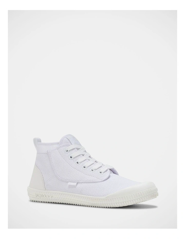 Heritage High Sneakers In White image 2
