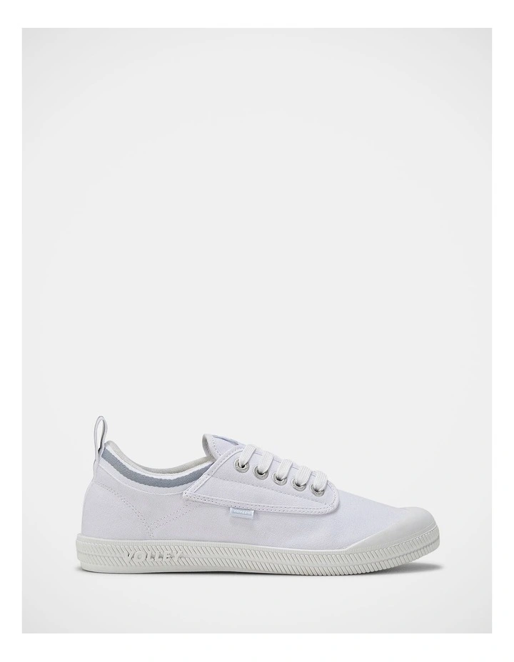 International Low Sneakers In White/Grey image 1