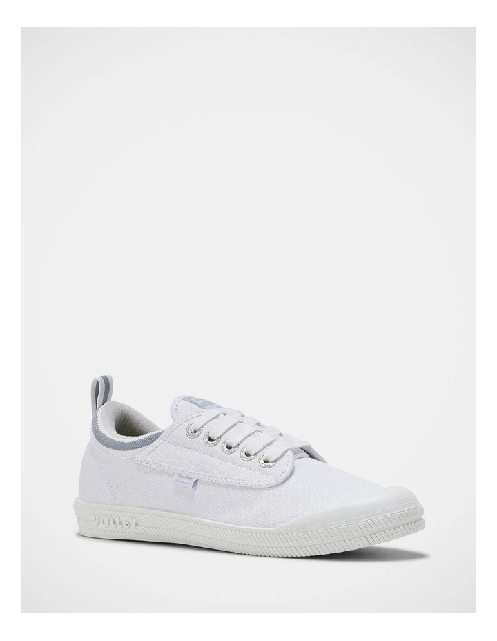 International Low Sneakers In White/Grey image 2
