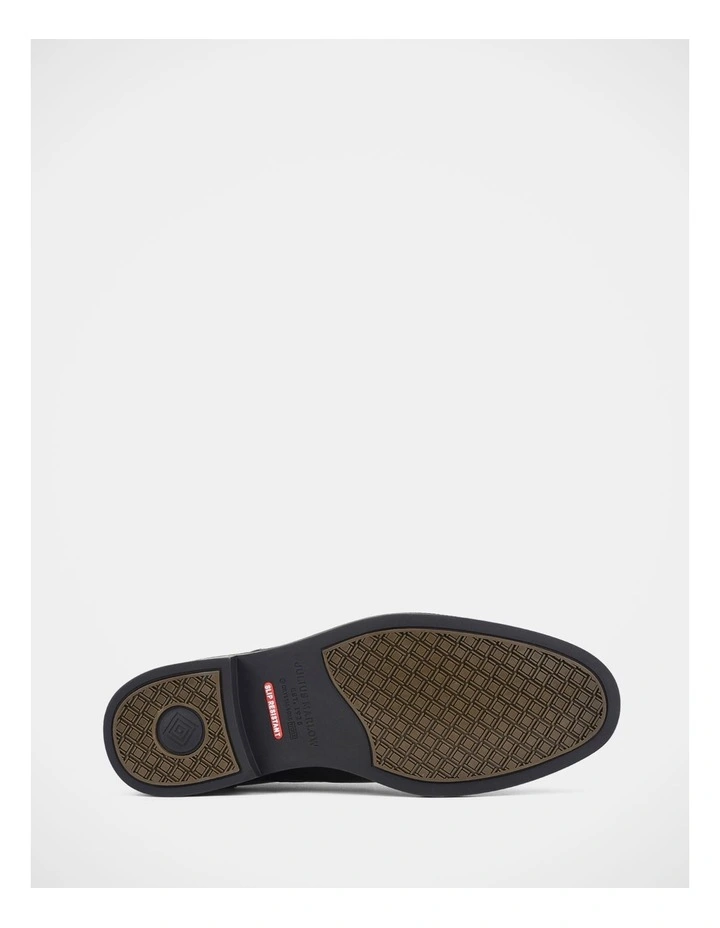 Wave Shoes in Black image 6