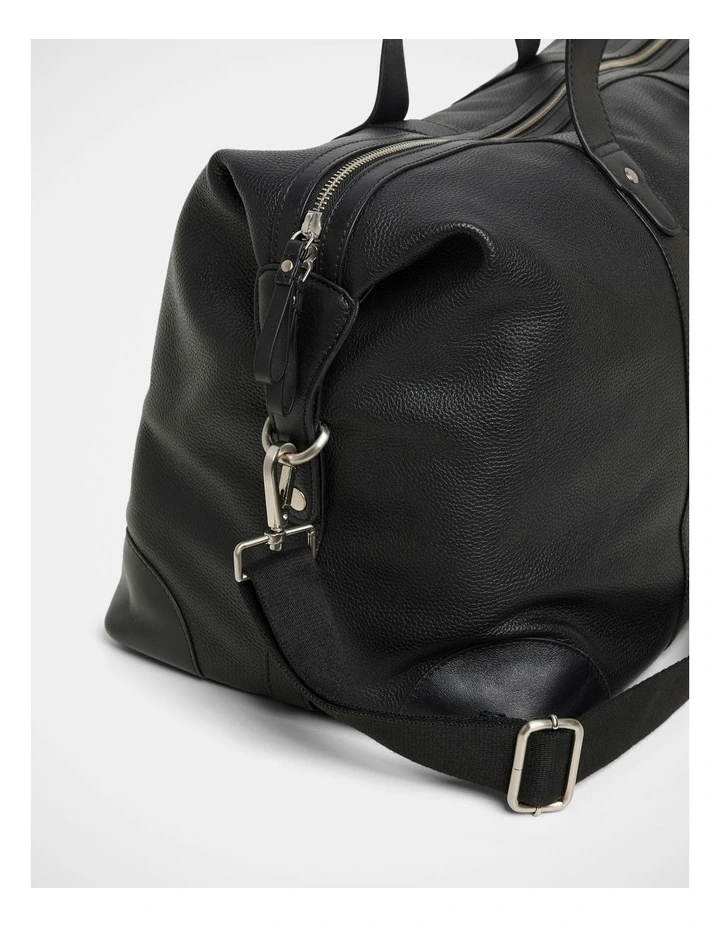 Leather Overnight Bag In Black image 3