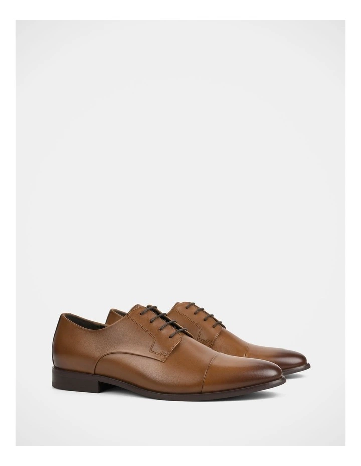 Axiom Shoes in Cognac image 2