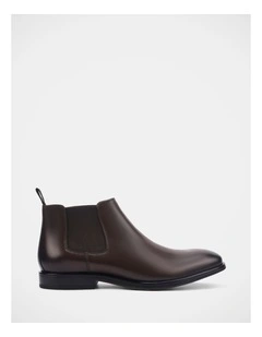 Facade Boots In Brown