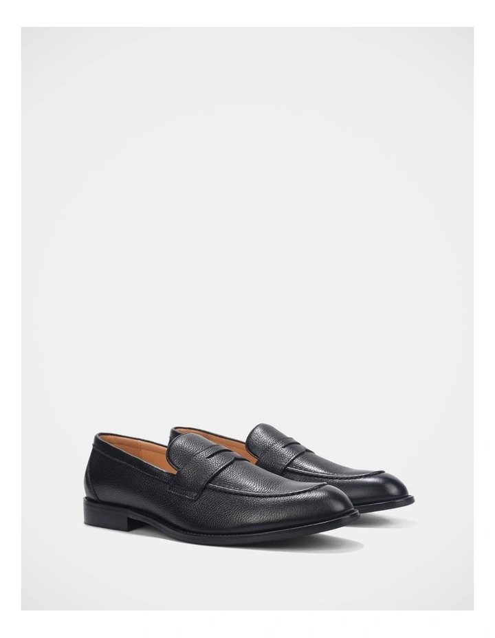 Omni Shoes In Black image 2