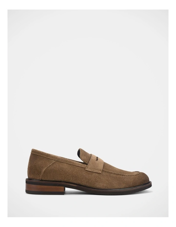 Roar Shoes In Coconut Grove image 1