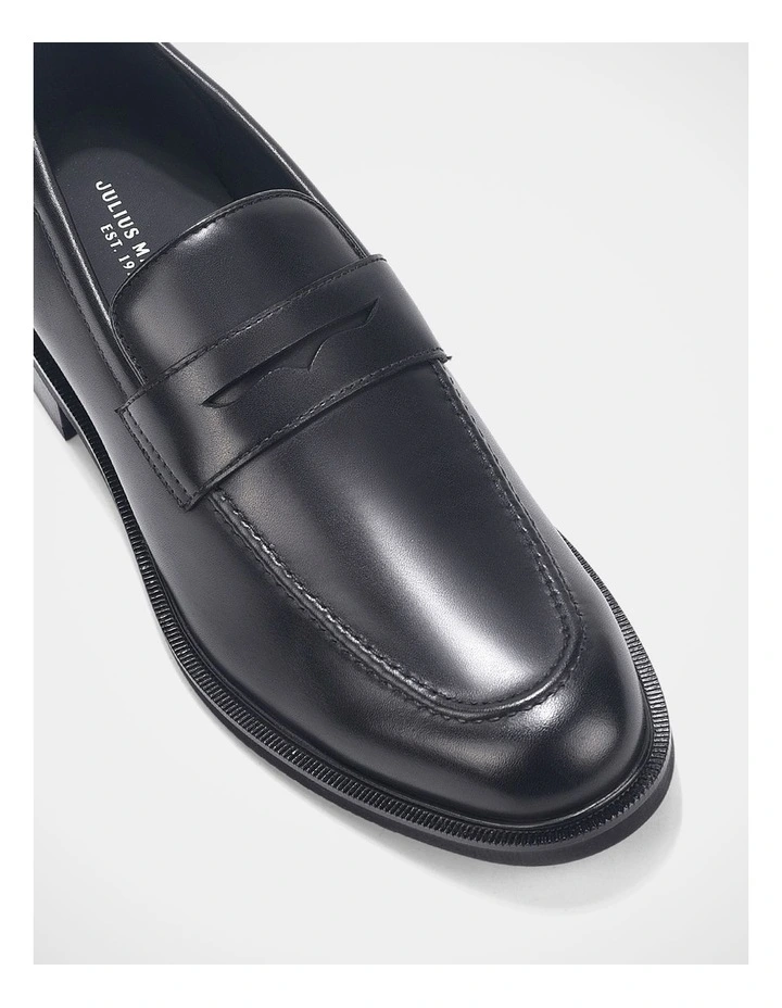 Roar Shoes In Black image 4