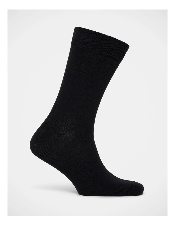 Dress Socks 3 Pack In Black image 3