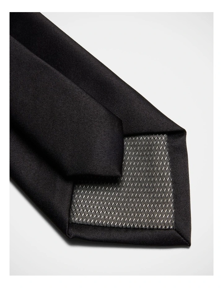 Satin Tie in Black image 3