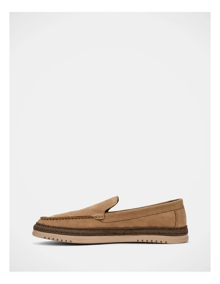 Theo Shoes In Taupe image 3
