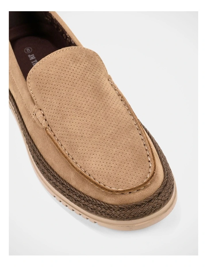 Theo Shoes In Taupe image 4