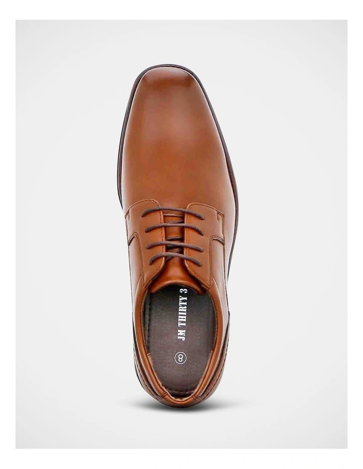 Ashter Shoes In Tan image 4