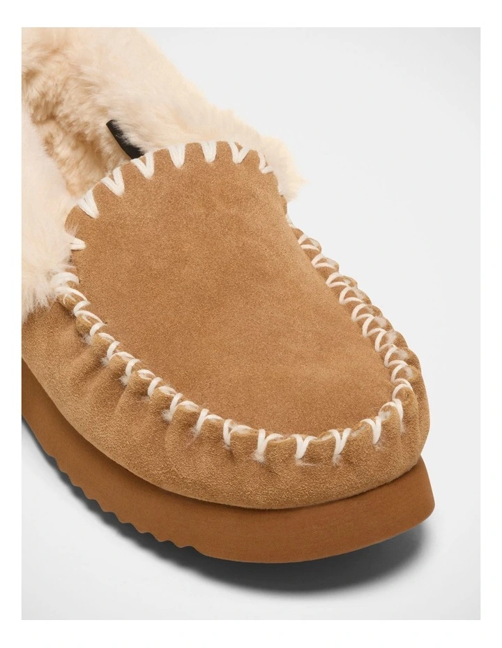 Mulberry Slippers in Chestnut image 4